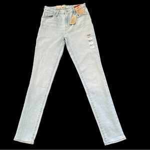 Levi's Blue Skinny Jeans Sleek Modern Style
